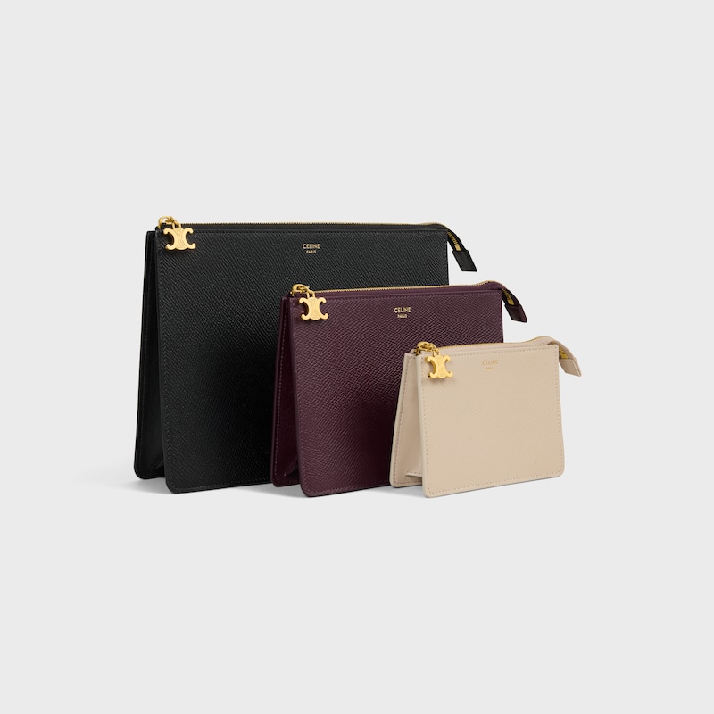 SET DE TRES BOLSILLOS DE PIEL DE BECERRO TRIOMPHE CON TEXTURA GRANULADA - NEGRO / BURDEOS INTENSO - POCHETTES Y ACCESORIOS PARA TECNOLOGÍA - 1 | CELINE