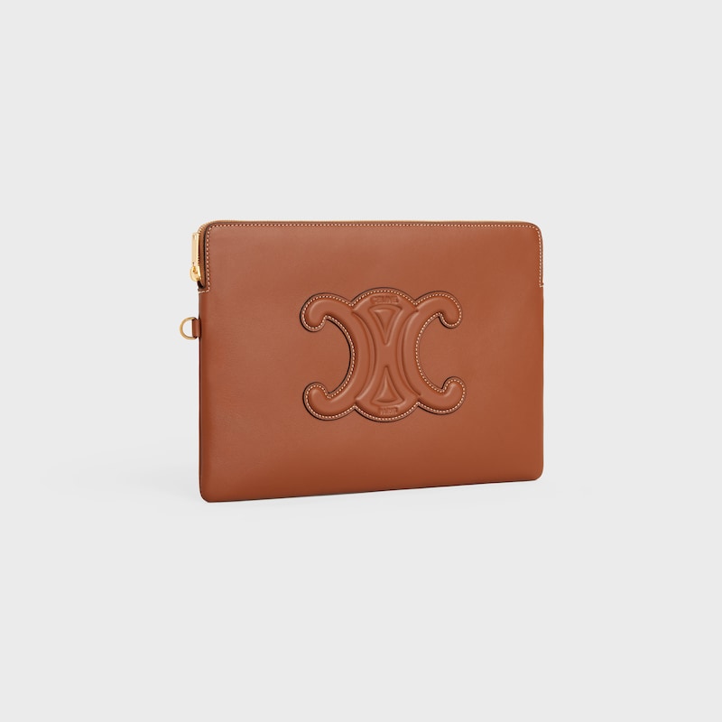 POCHETTE PEQUE&Ntilde;O CON CORREA DE PIEL TRIOMPHE DE PIEL DE BECERRO LISA - TOSTADO - POCHETTES Y ACCESORIOS PARA TECNOLOG&Iacute;A - 1 | CELINE