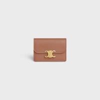 トリオンフフラップ付きカードホルダー / シャイニーカーフスキン - ブロンズ - プチギフト - 1 | CELINE