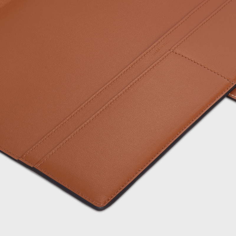 大号标志印花笔记本封套 - 棕黄色 - 文具 - 1 | CELINE