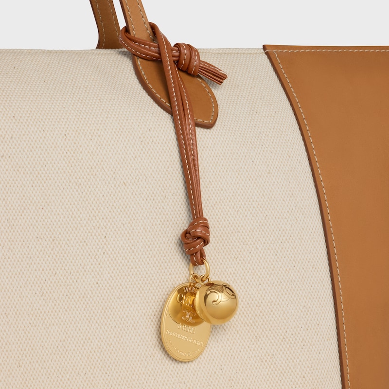 MAISON CELINE MEDALLION CHARM IN SMOOTH LAMBSKIN AND METAL - TAN - BAG CHARMS - 1 | CELINE