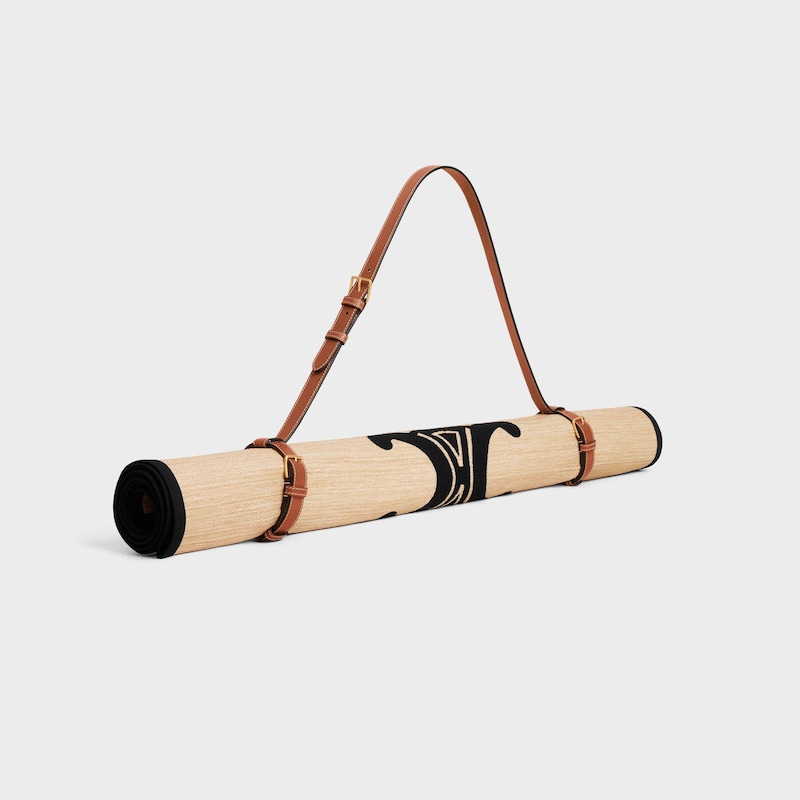 Beach mat and beach mat holder in calfskin - NATURAL / TAN - TRAVEL - 1 | CELINE