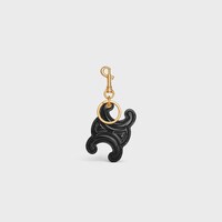 KEYRING TRIOMPHE CHARM in PATENT CALFSKIN with GOLD FINISHING - BLACK - CHARMS AND ACCESSORIES - 1 | CELINE