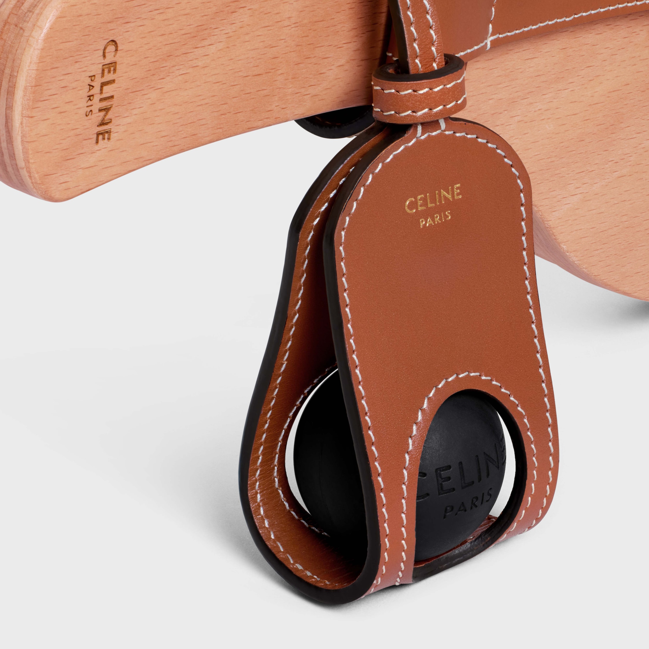 Beach rackets in wood and Calfskin - TAN | CELINE