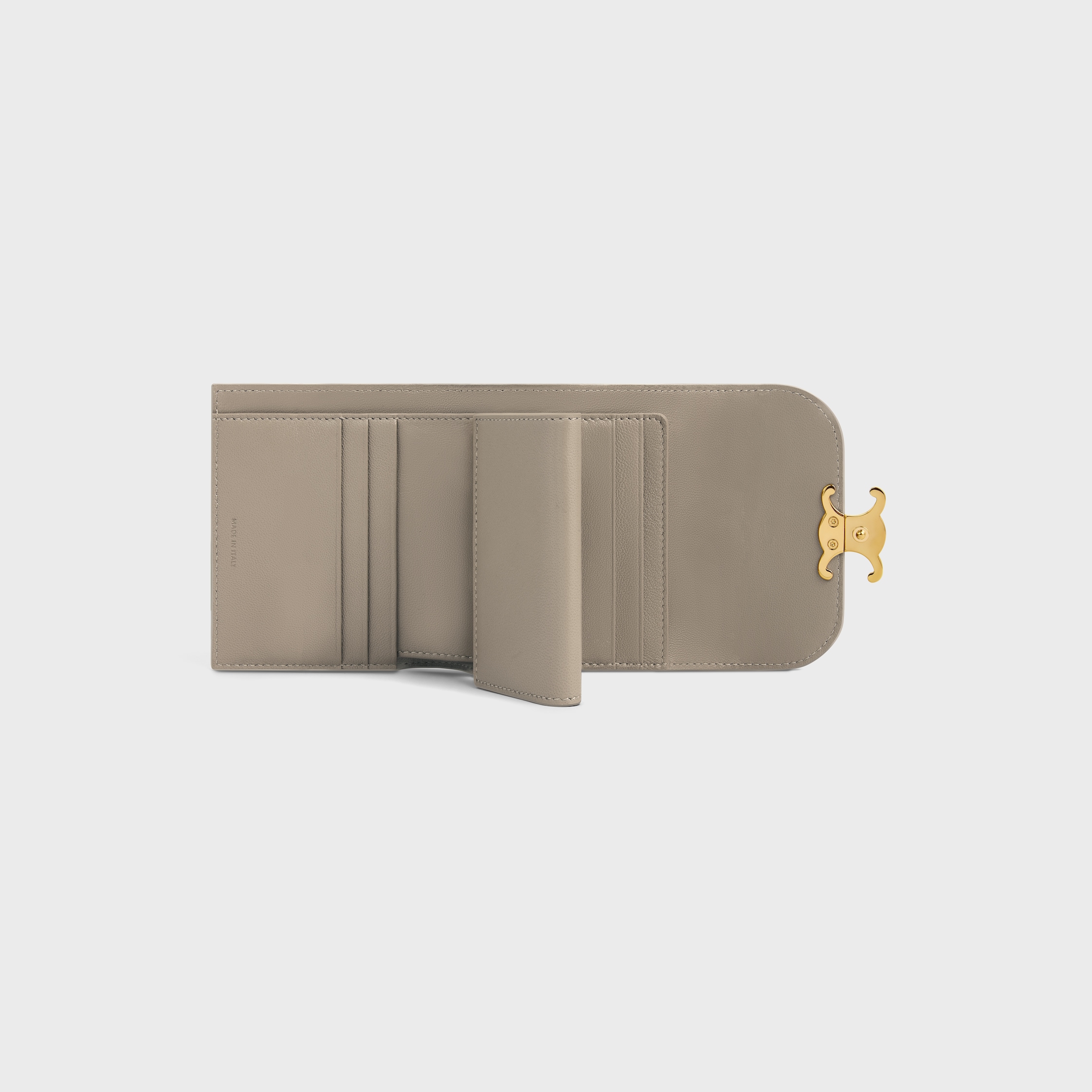 ☆CELINE☆直営店買付☆上品 Large Zip Wallet☆CUIR TRIOMPHE☆ LARGE ZIPPED WALLET CUIR TRIOMPHE IN SMOOTH CALFSKIN - TAN