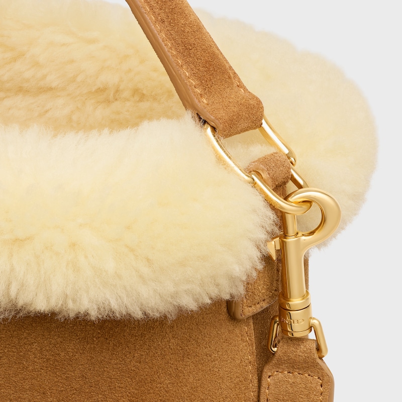 MEDIUM LOUISE BAG in SUEDE CALFSKIN AND SHEARLING - TOBACCO / CREAM - GIFT FINDER - 1 | CELINE
