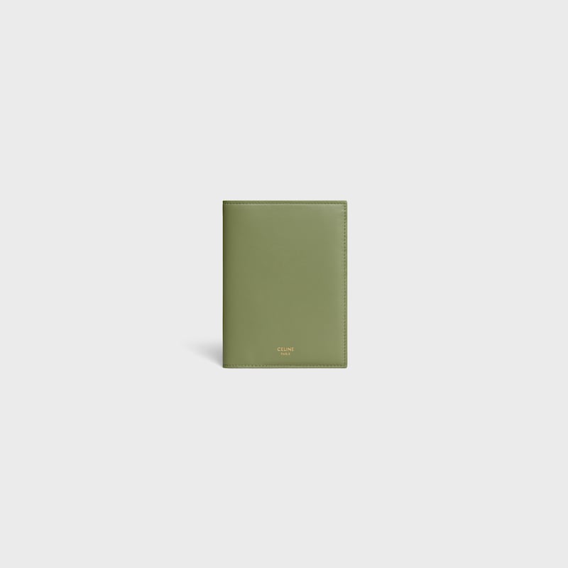 PASSPORT COVER IN SMOOTH CALFSKIN - LIGHT KHAKI / SANDCASTLE - TRAVEL - 1 | CELINE