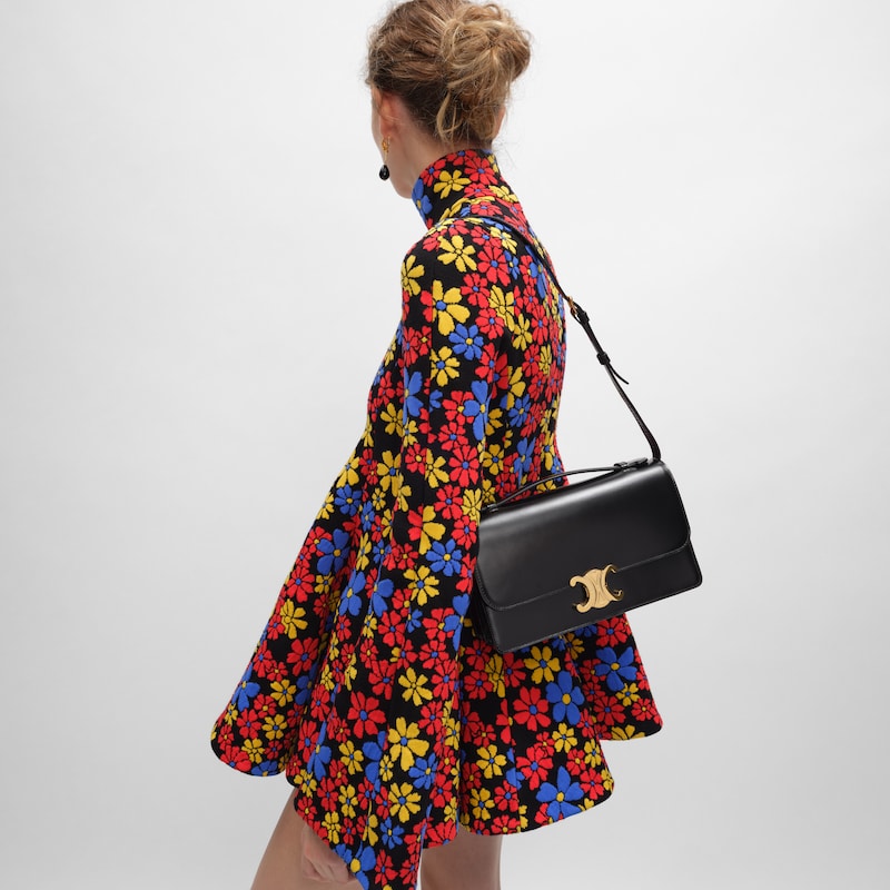 MEDIUM TRIOMPHE FOLIO IN SHINY CALFSKIN - BLACK - WHITE DAY - 1 | CELINE