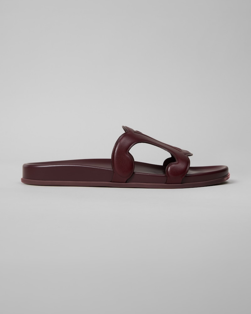 TRIOMPHE SLIDE IN Calfskin - Vegetal Tanning - SYRAH -  - 1 | CELINE