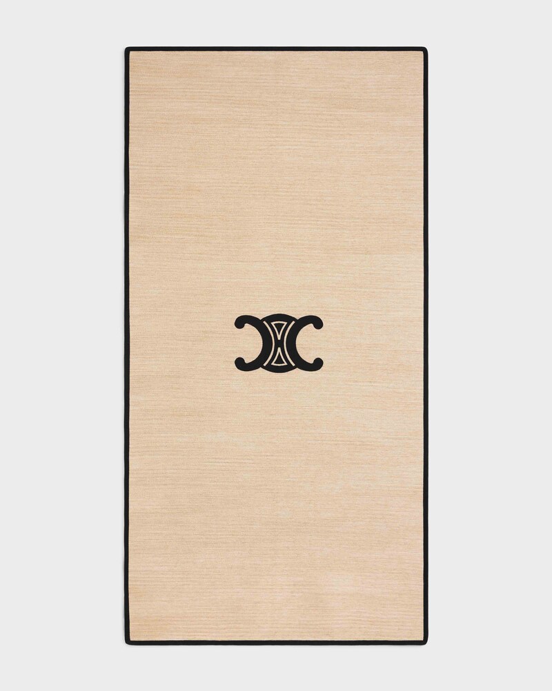 Beach mat and beach mat holder in calfskin - NATURAL / TAN - TRAVEL - 1 | CELINE