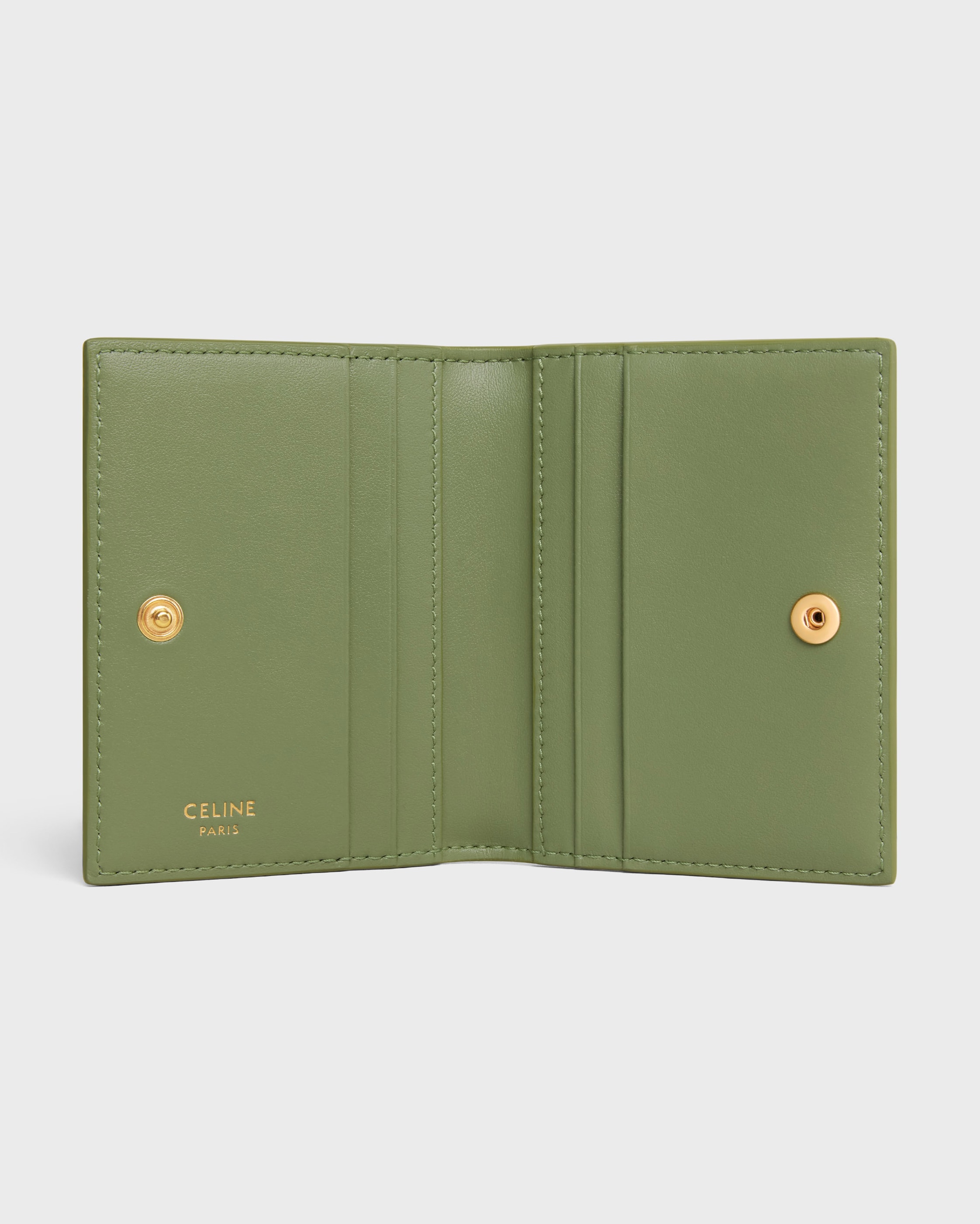 BI-FOLD CARD HOLDER TRIOMPHE IN Shiny calfskin - LIGHT KHAKI | CELINE
