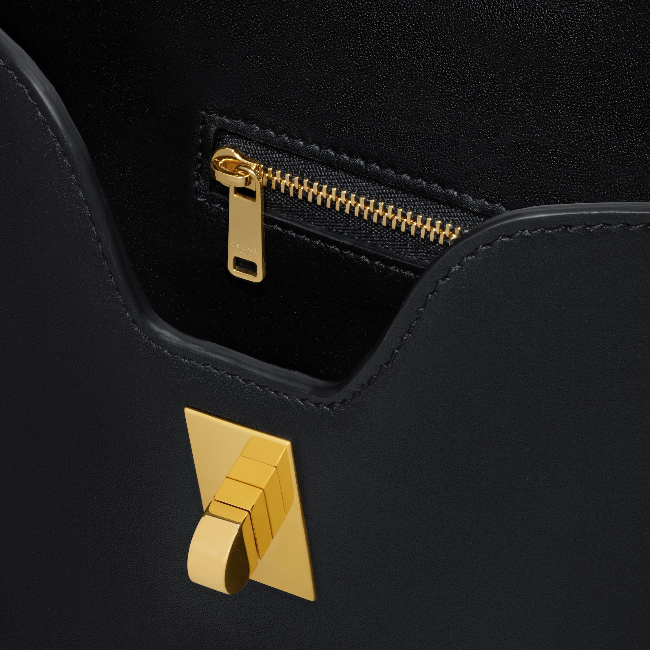 CELINE黒　M SMALL CAMILLE 16 SOFT BAG IN SMOOTH CALFSKIN - BLACK | CELINE