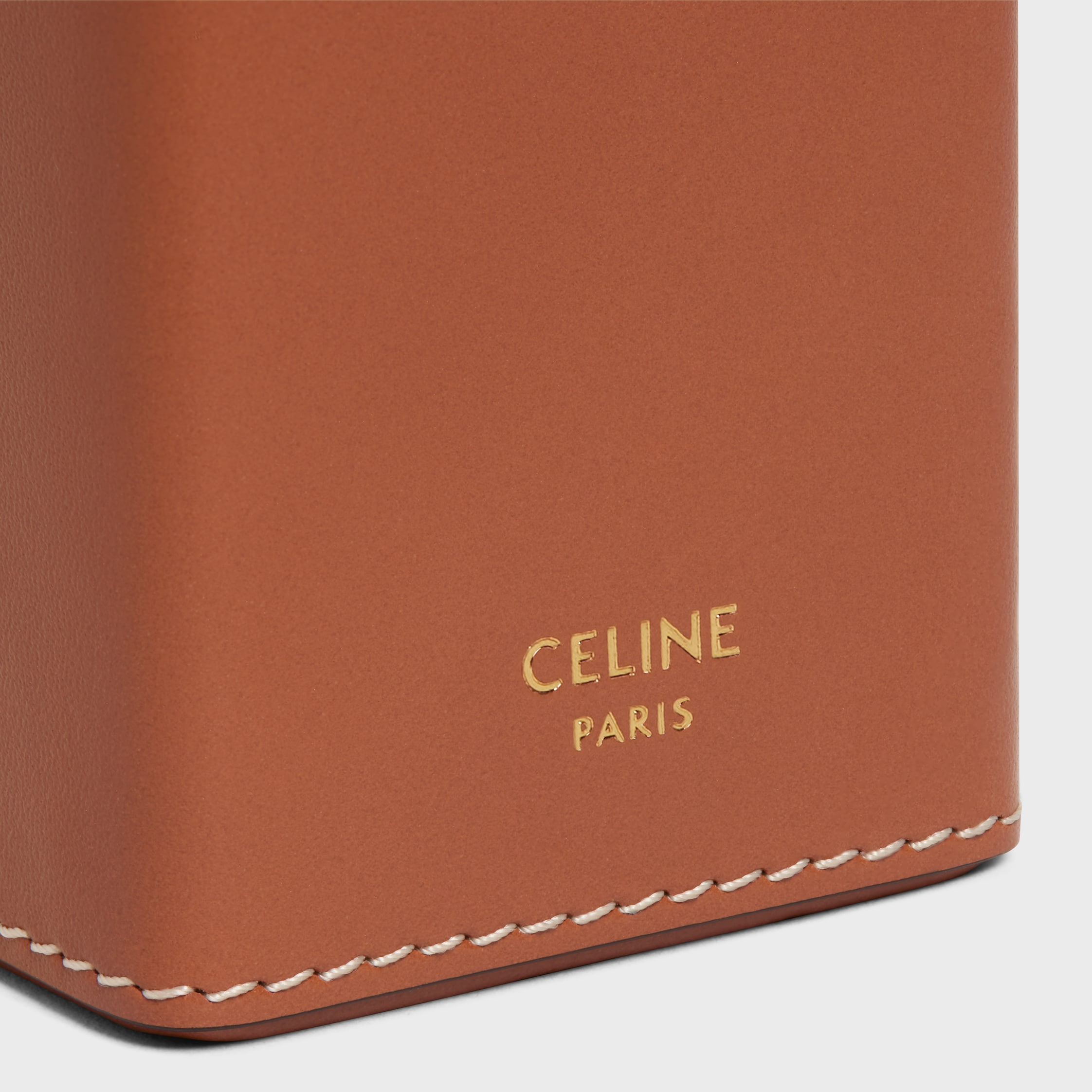 パフュームホルダー 100ML トリオンフキャンバス＆カーフスキン パフュームホルダー（100ml） / カーフスキン - タン | CELINE