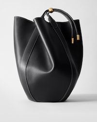 DROP BUCKET IN SUPPLE SMOOTH CALFSKIN - BLACK - NEW - 1 | CELINE