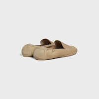 รองเท้าโลฟเฟอร์ ADAM หนังกลับจากหนังลูกวัว - สีเบจ -  - 2 | CELINE