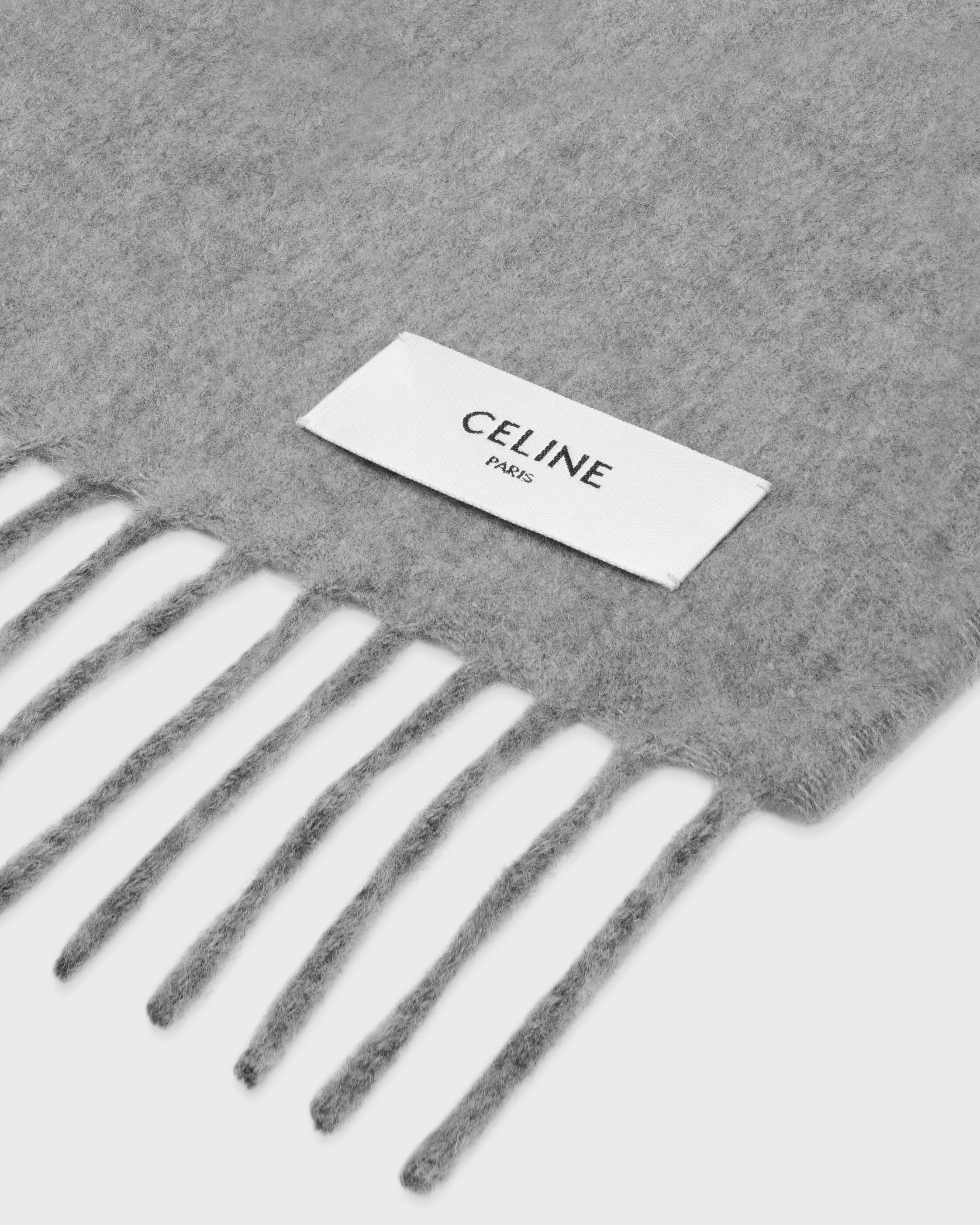 FRINGED SCARF IN CASHMERE - MEDIUM GREY | CELINE