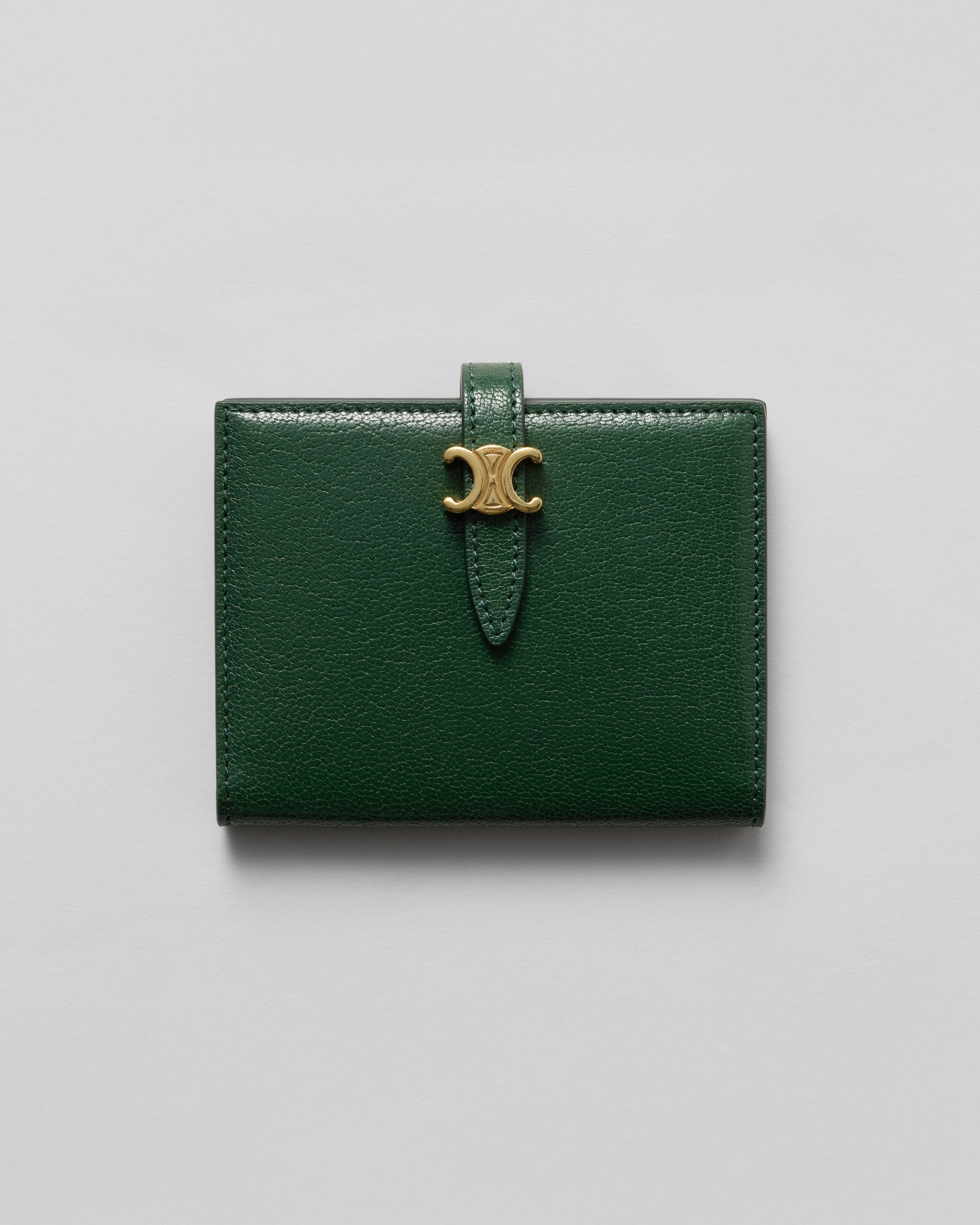 BI-FOLD CARD HOLDER TRIOMPHE PONTET IN GOATSKIN - PINE | CELINE