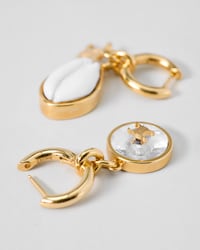 PENDIENTES TRIOMPHE DE CONCHA EN ESTRÁS Y LATÓN CON ACABADO DORADO - DORADO/BLANCO - PENDIENTES - 2 | CELINE