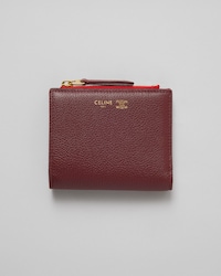 COMPACT WALLET TRIOMPHE STAMP IN GRAINED SUPPLE CALFSKIN - SYRAH / ULTRA RED - WALLETS - 1 | CELINE