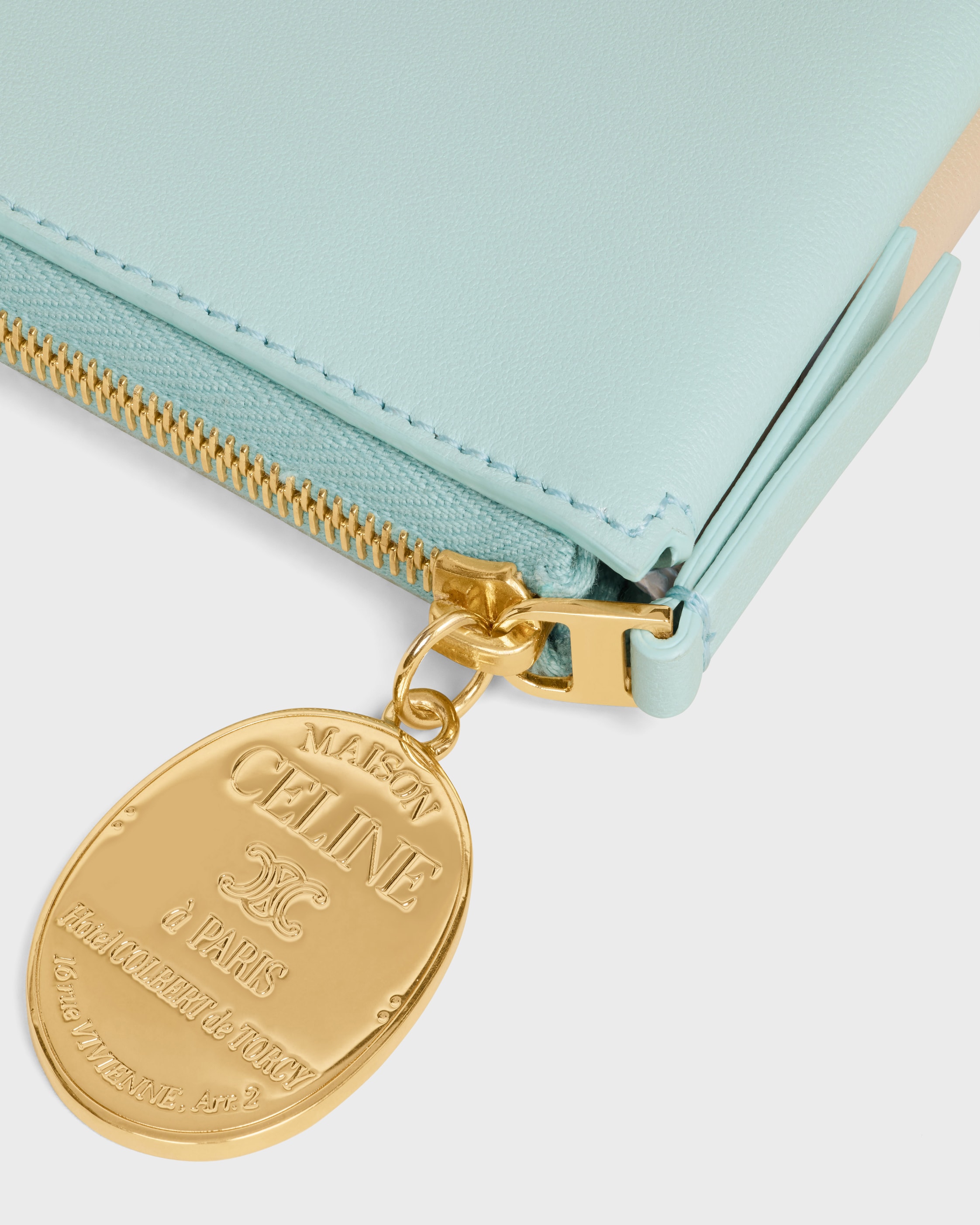 DUO POUCH IN LAMBSKIN - POWDER BLUE / DEEP IVORY | CELINE