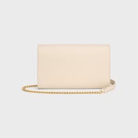 POCHETTE ENVELOPPE AVEC CHAÎNE en veau brillant - CRème - MINI SACS - 2 | CELINE