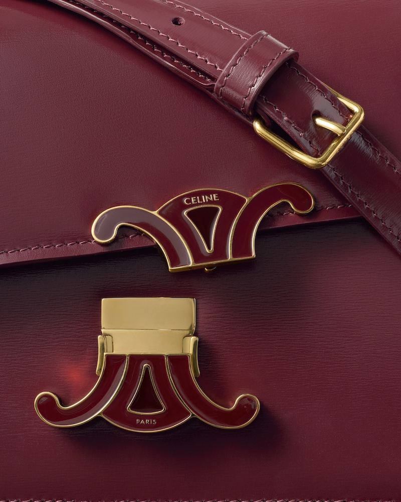 TEEN TRIOMPHE BAG IN SHINY CALFSKIN WITH ENAMEL CLOSURE - SYRAH - ALL BAGS - 1 | CELINE