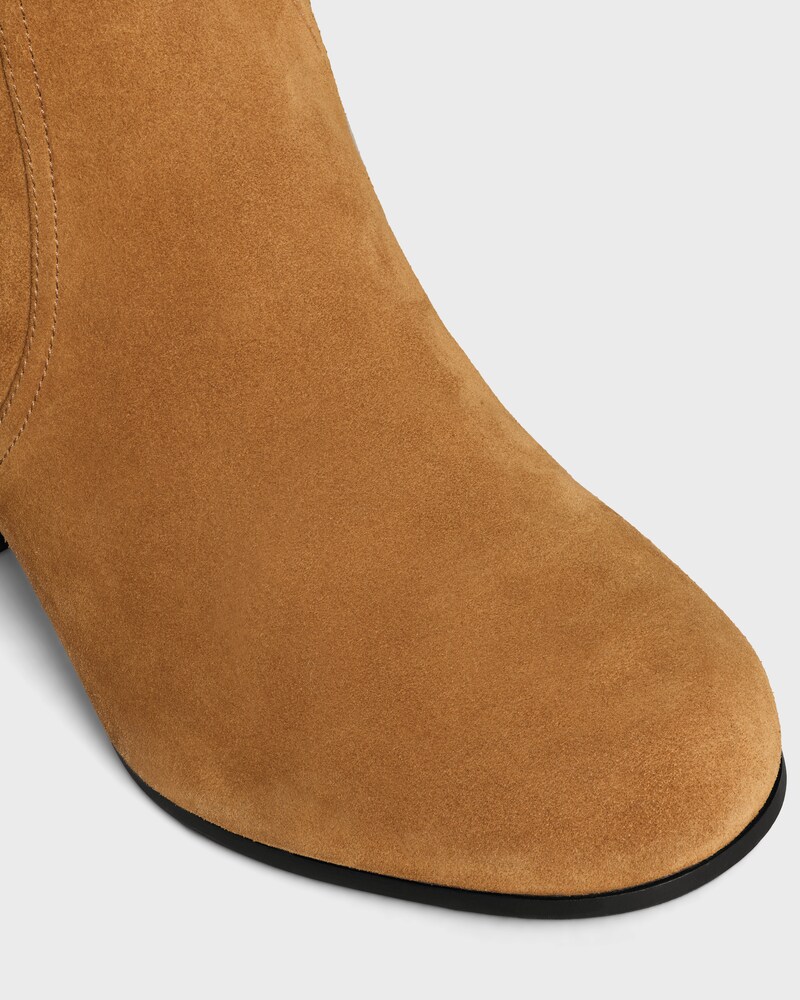 LES BOTTES CELINE TRIOMPHE HIGH BOOT IN SUEDE CALFSKIN - HAVANA -  - 1 | CELINE