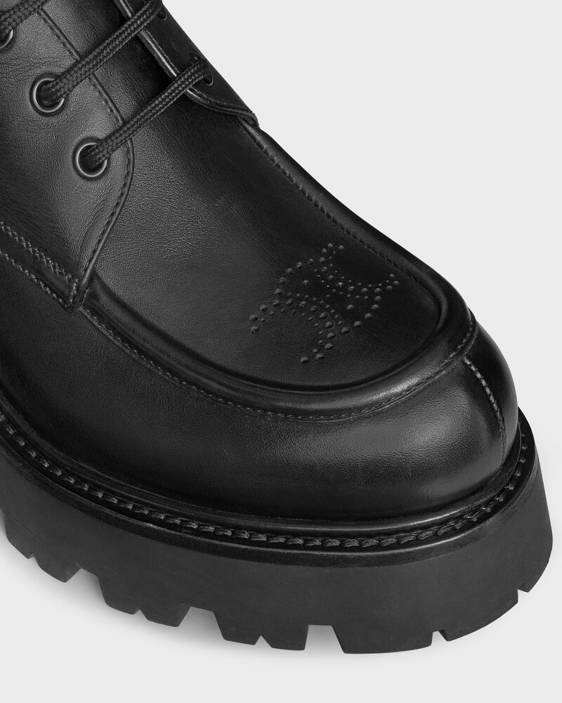 CELINE TRIOMPHE DERBY  EN CUIR DE TAUREAU BRILLANT - Noir -  - 1 | CELINE
