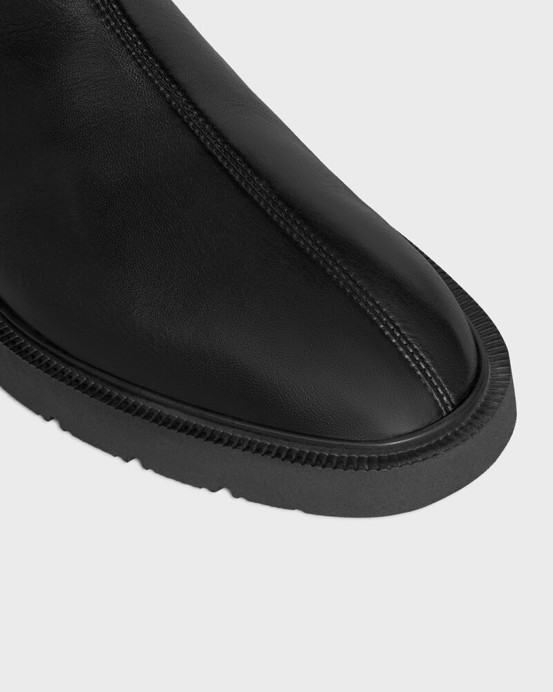 FLOW - ZIPPED BOOT IN Stretch Lambskin - BLACK -  - 1 | CELINE