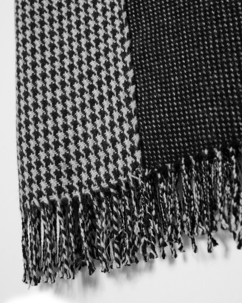 scarf IN wool patchwork - BLACK/WHITE -  - 1 | CELINE