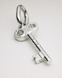 CHARMS TRIOMPHE KEY IN BRASS WITH RHODIUM FINISH - SILVER - CHARMS - 1 | CELINE