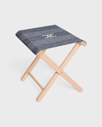 BEACH STOOL IN WOOD AND JACQUARD TEXTILE - BLUE / BEIGE - LIFESTYLE - 2 | CELINE