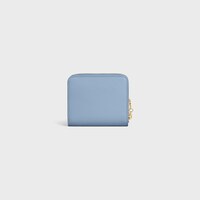 スモール ジップウォレット トリオンフチャーム / グレインドカーフスキン - ライトデニム - 財布・ウォレット - 2 | CELINE