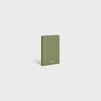 VERTICAL CARD HOLDER IN GRAINED CALFSKIN - LIGHT KHAKI - CARD HOLDERS - 2 | CELINE
