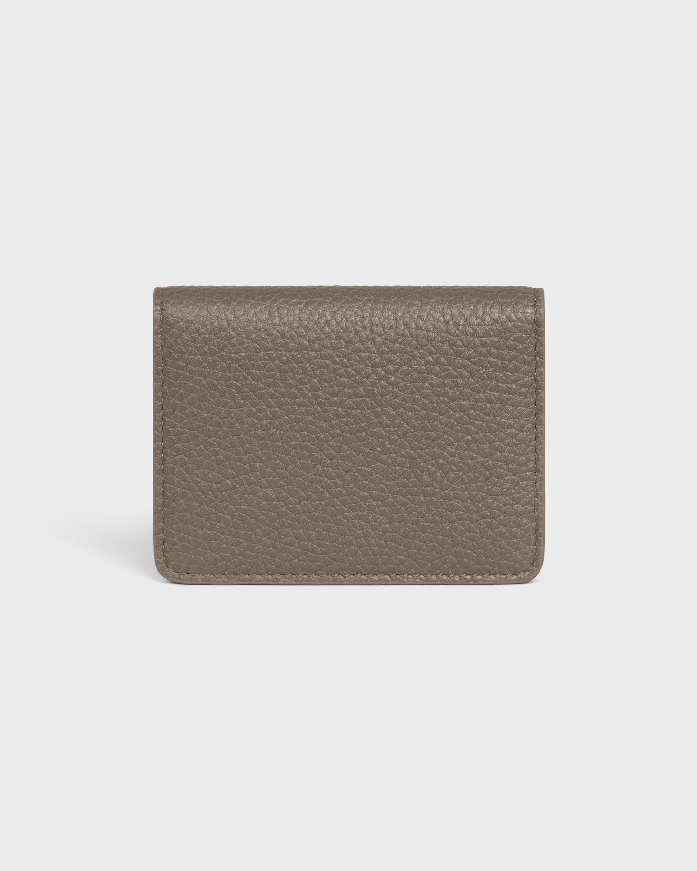 BI-FOLD CARD HOLDER IN Grained Calfskin - SOURIS | CELINE