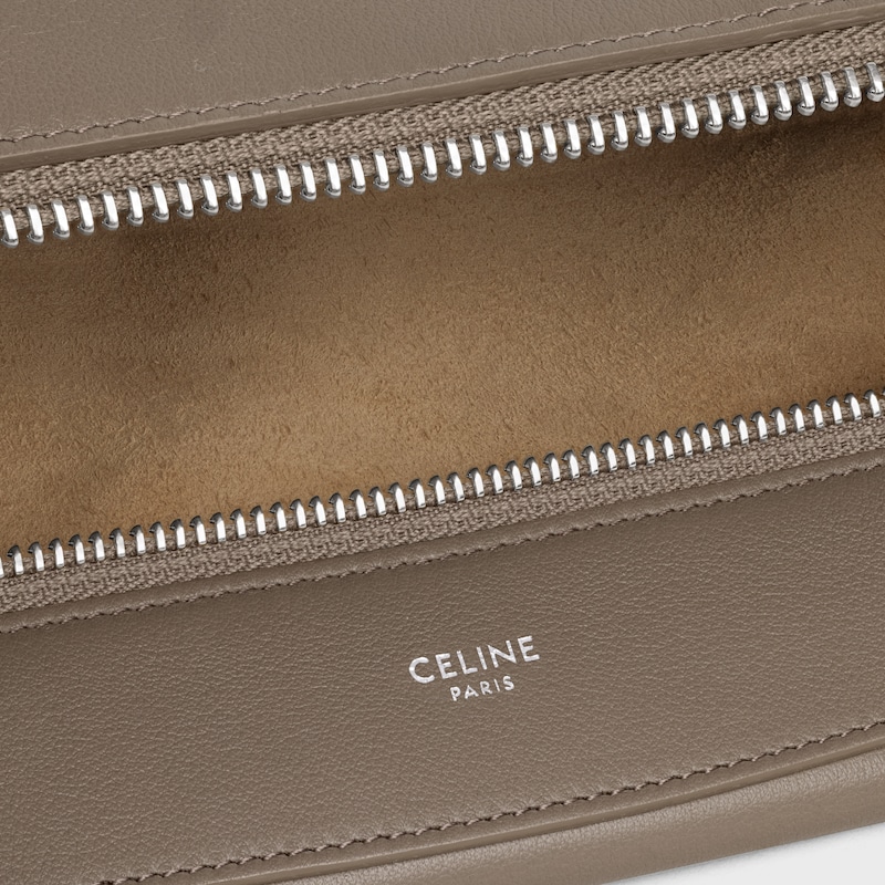 Romy grand mod&egrave;le EN VEAU SOUPLE GRAIN&eacute; - SOURIS - SACS &Agrave; BANDOULI&Egrave;RE - 1 | CELINE