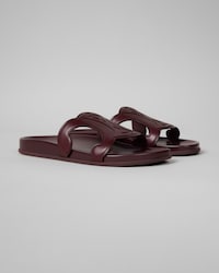TRIOMPHE SLIDE IN Calfskin - Vegetal Tanning - SYRAH -  - 2 | CELINE