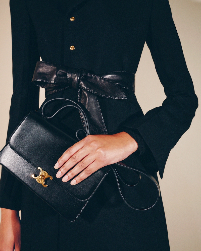 LE 17 IN GRAINED CALFSKIN - BLACK - LE 17 - 1 | CELINE