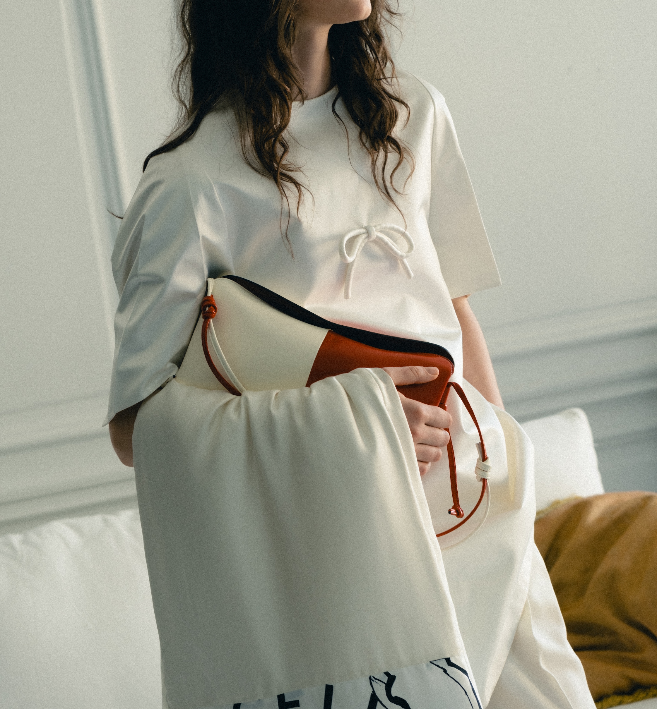 SIDE-TO-SIDE TRIO IN LAMBSKIN - CREAMY WHITE / CHILI RED | CELINE