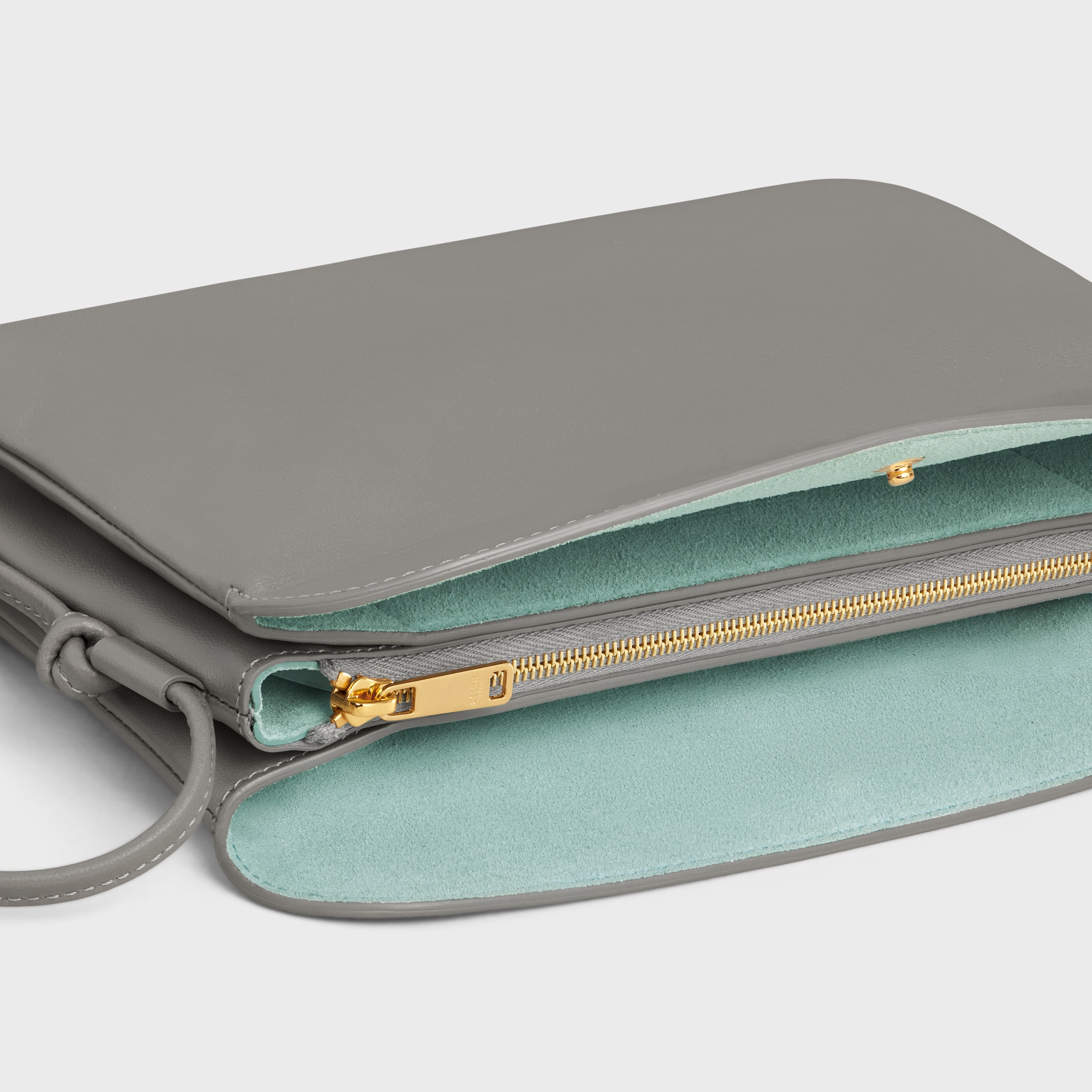 TRIO FLAP IN SMOOTH LAMBSKIN - LIGHT GRAPHITE | CELINE