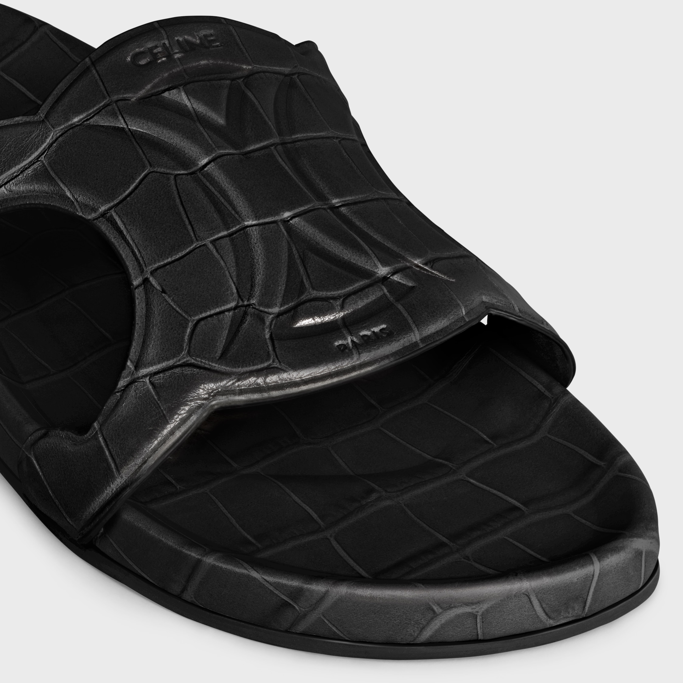 TRIOMPHE SLIDE IN CROCODILE STAMPED CALFSKIN - BLACK | CELINE