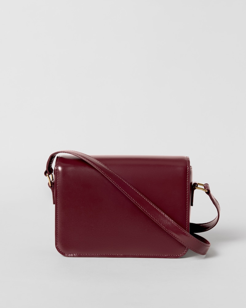 TEEN TRIOMPHE BAG IN SHINY CALFSKIN WITH ENAMEL CLOSURE - SYRAH - ALL BAGS - 1 | CELINE