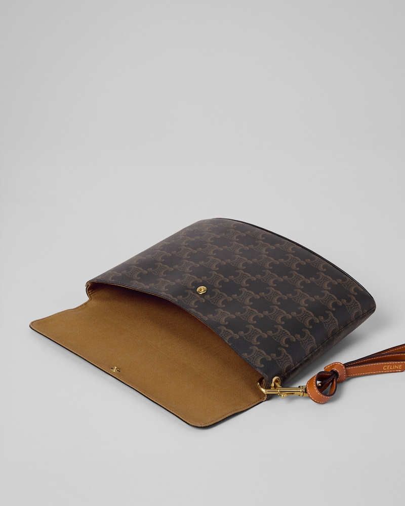 MEDIUM FLAP POUCH IN SHINY TRIOMPHE CANVAS AND LAMBSKIN - TAN - POUCHES - 1 | CELINE