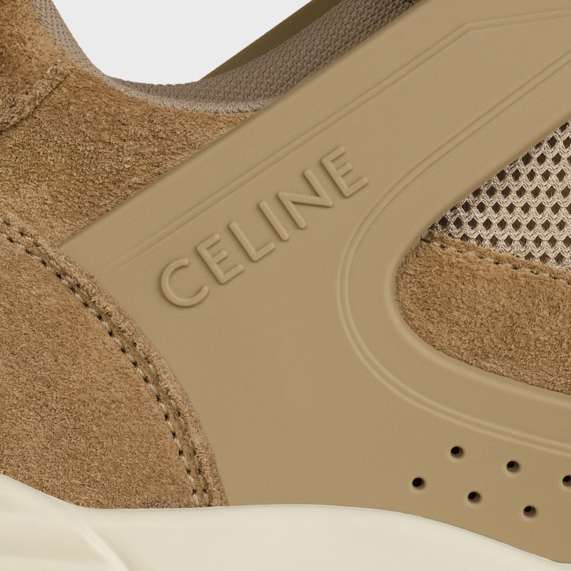 CT-09 CELINE TRAINER NIEDRIGER SCHNÜR-SNEAKER AUS KALBSWILDLEDER UND MESH - STEINBEIGE -  - 1 | CELINE