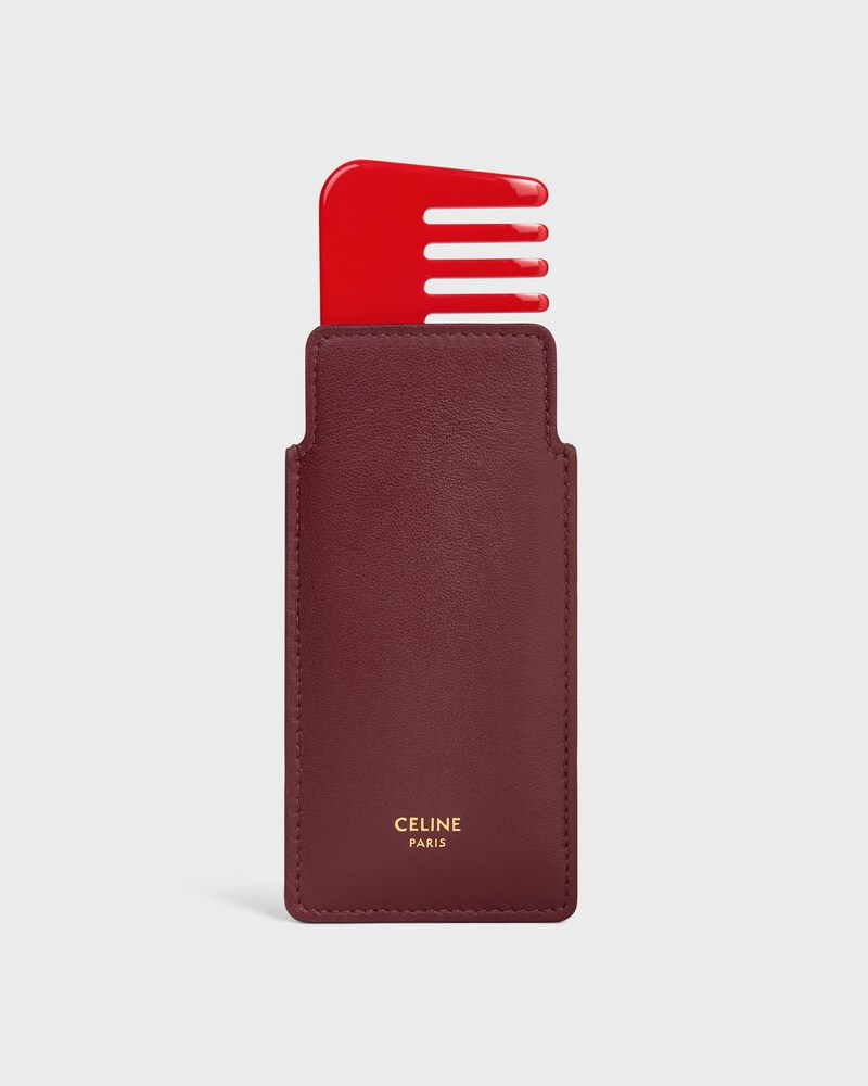 Kleiner Haarkamm mit Etui aus Kalbs-Glattleder - SYRAH / ULTRA-ROT - SCHÖNHEITSACCESSOIRES - 1 | CELINE