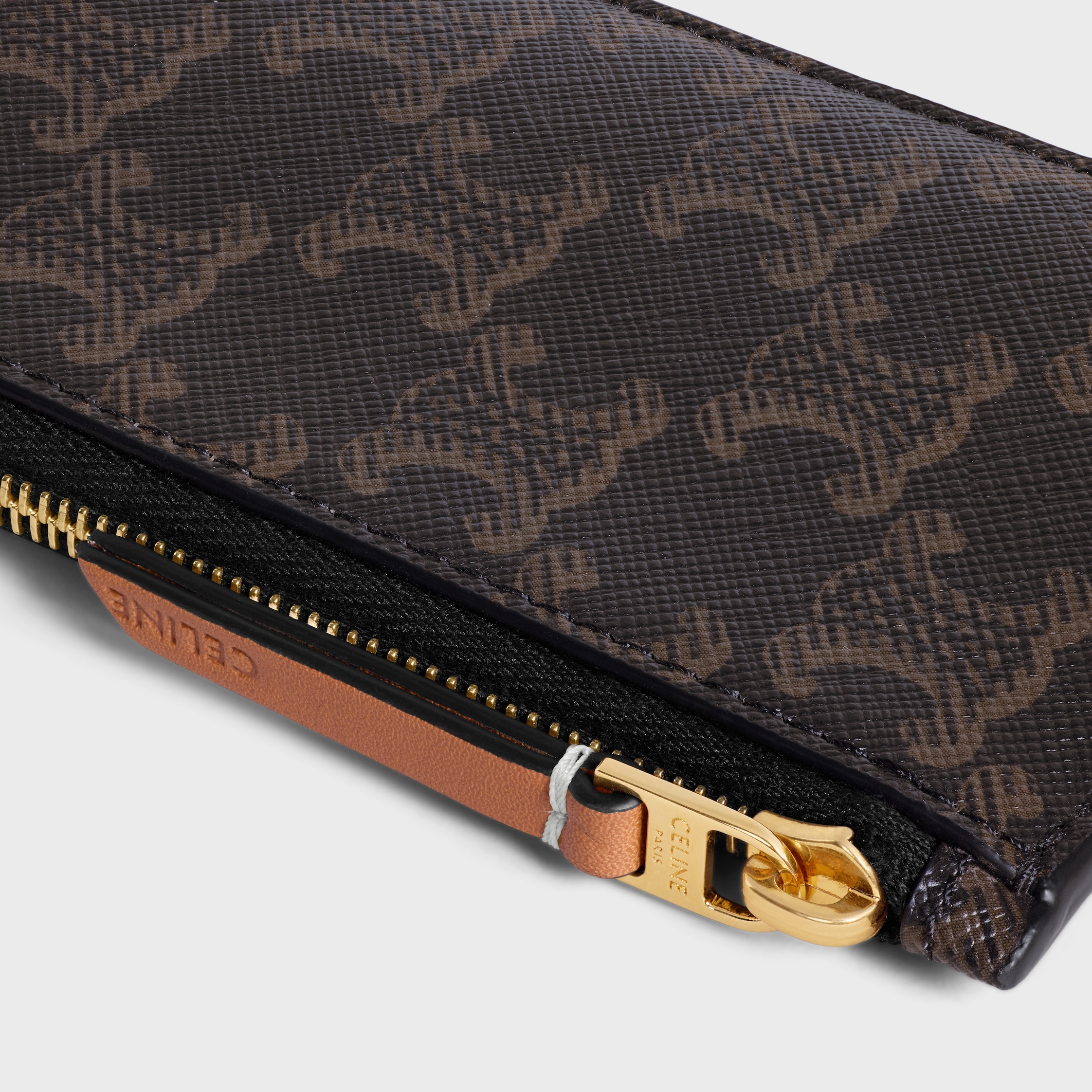 LONG ZIPPED CARD HOLDER IN Triomphe Canvas and Calfskin - TAN | CELINE