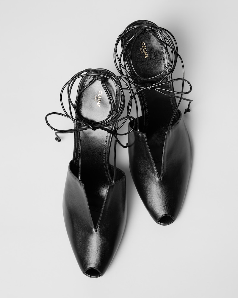 V-NECK SANDAL IN Calfskin - BLACK -  - 1 | CELINE