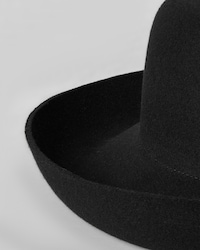 blossom hat IN wool felt - BLACK -  - 2 | CELINE