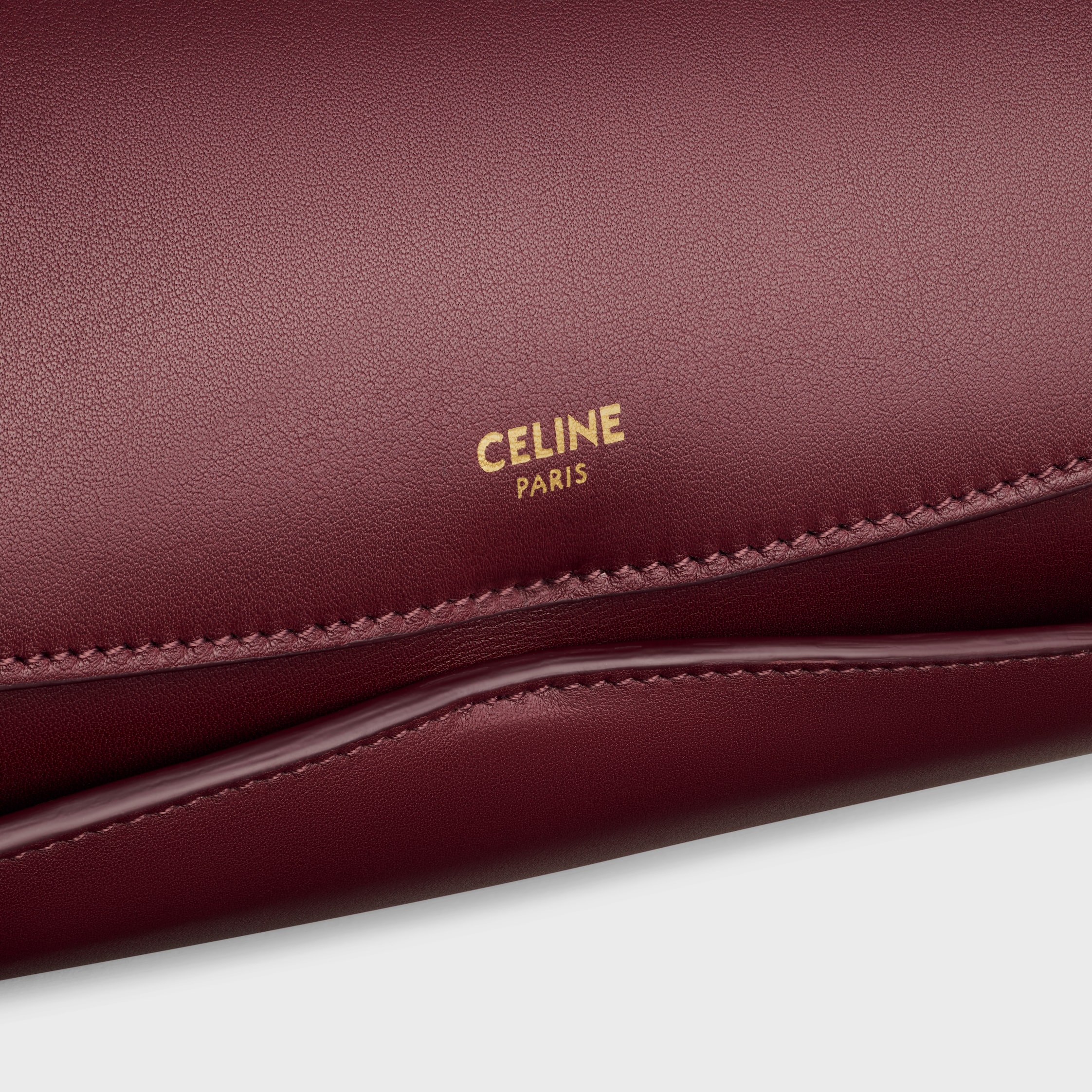 BIG HOT DOG IN SUPPLE NATURAL CALFSKIN - SYRAH | CELINE