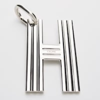 LETTRE H ALPHABET CHARMS EN LAITON RHODIÉ - ARGENT - CHARMS - 1 | CELINE